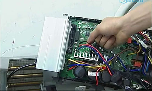 温宿美的空调电话是多少